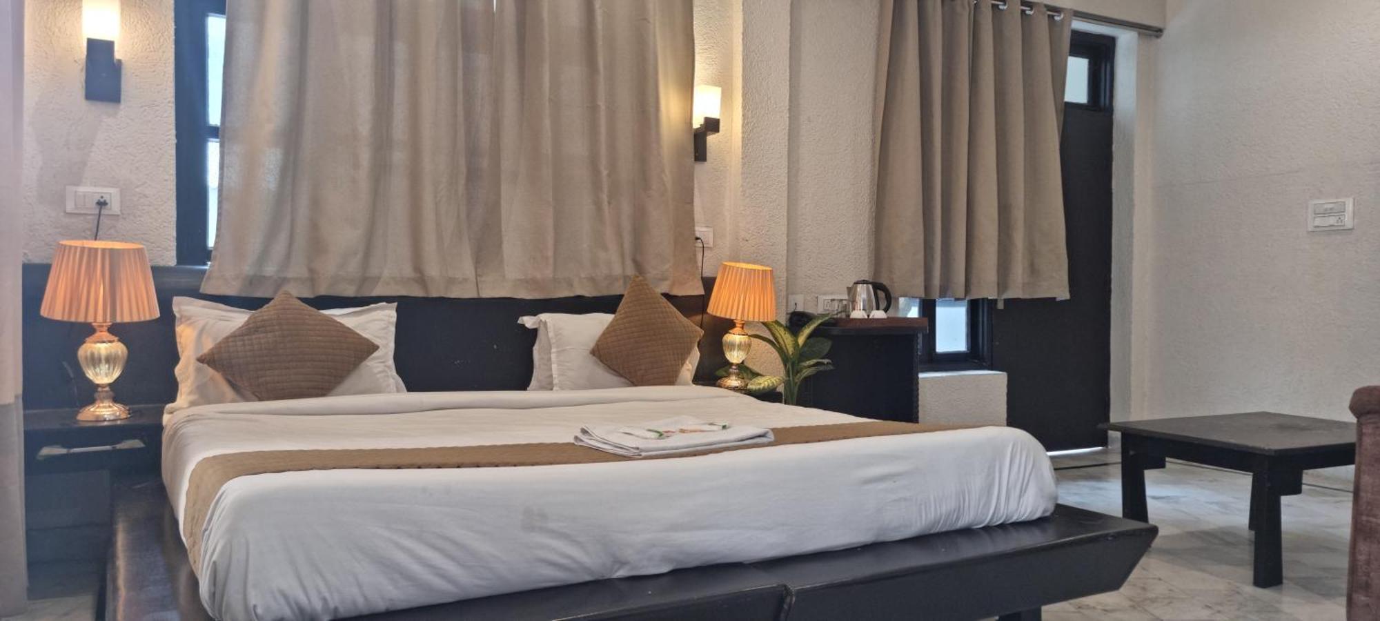 Praana Wellness Resort By Around Stays Rishīkesh Exteriör bild