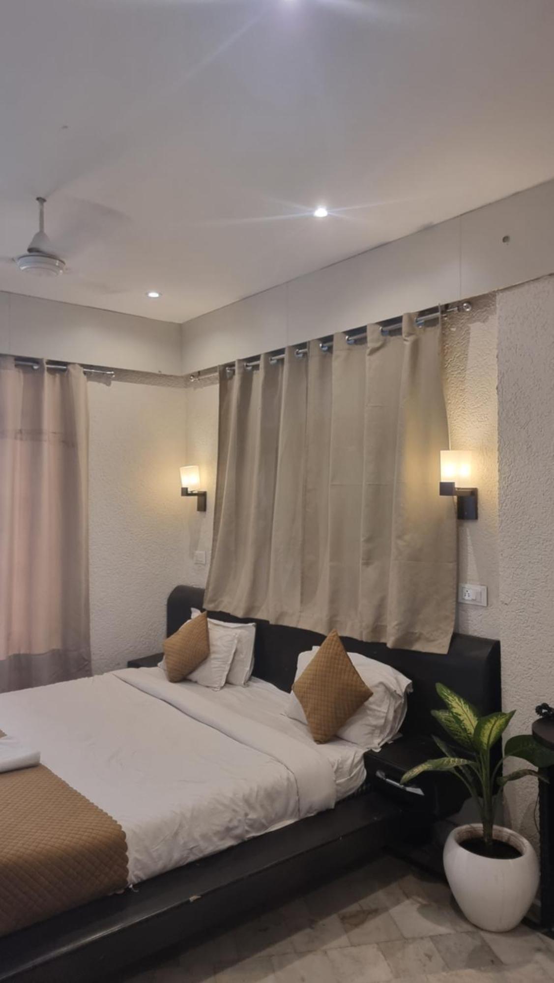 Praana Wellness Resort By Around Stays Rishīkesh Exteriör bild