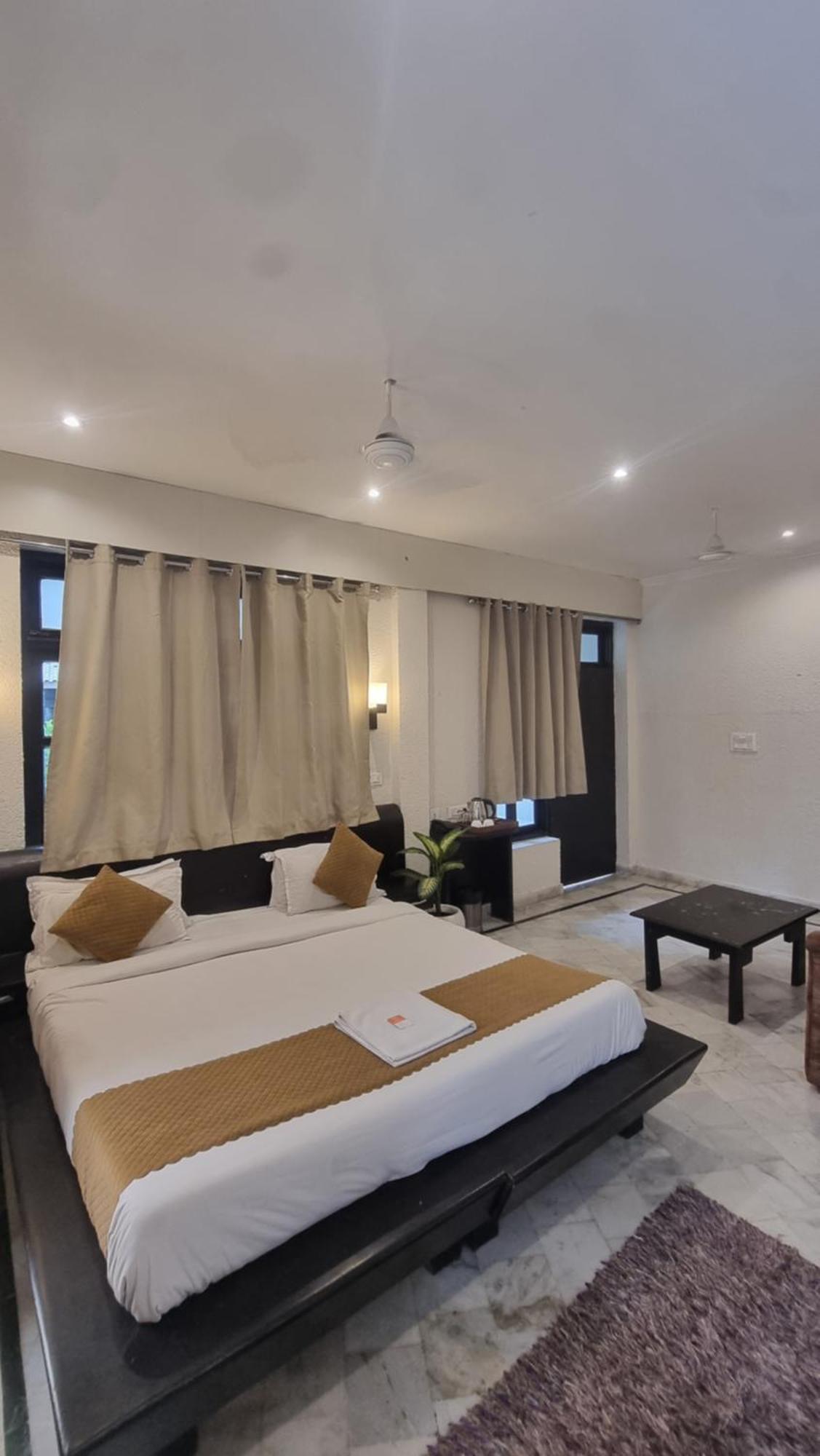 Praana Wellness Resort By Around Stays Rishīkesh Exteriör bild