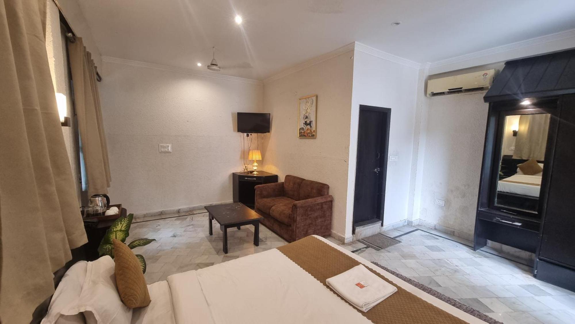 Praana Wellness Resort By Around Stays Rishīkesh Exteriör bild