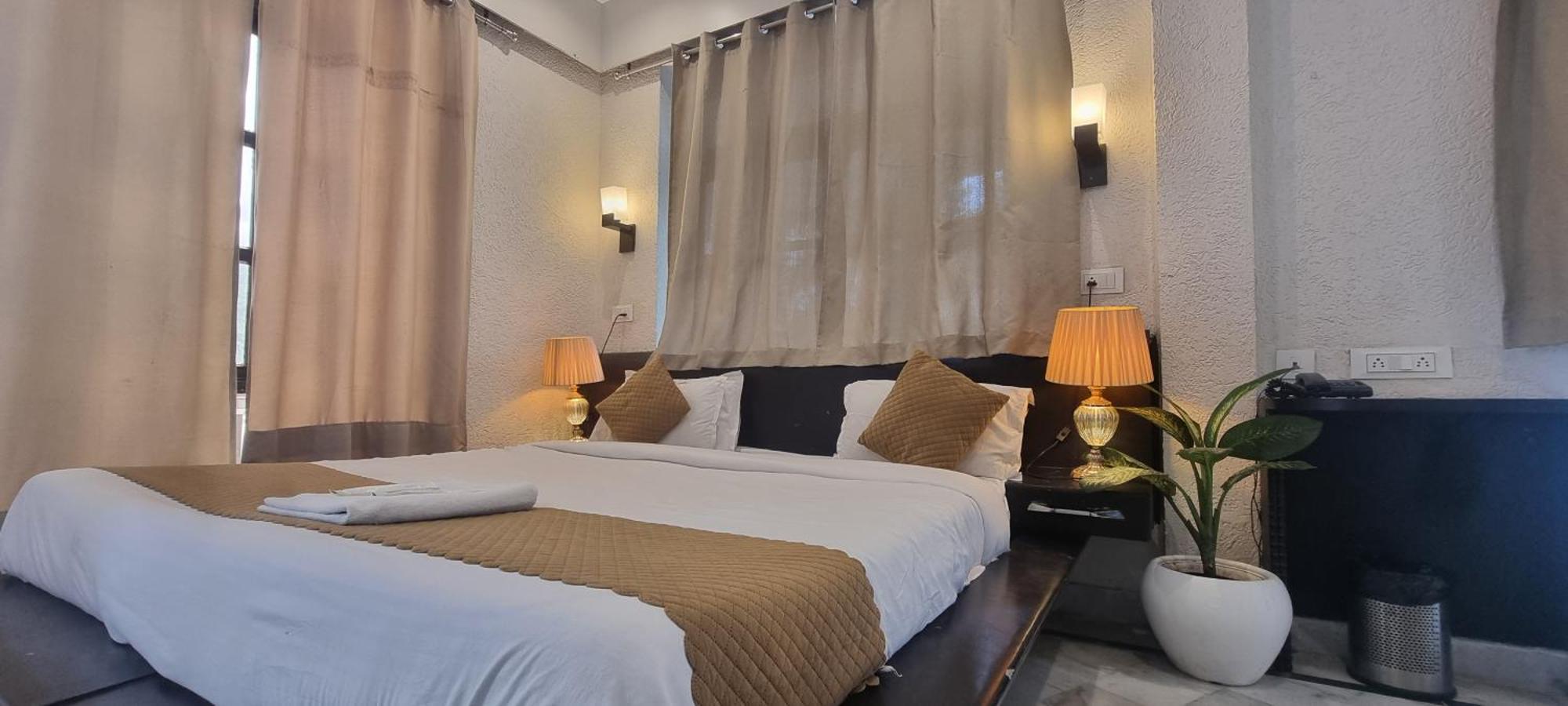 Praana Wellness Resort By Around Stays Rishīkesh Exteriör bild